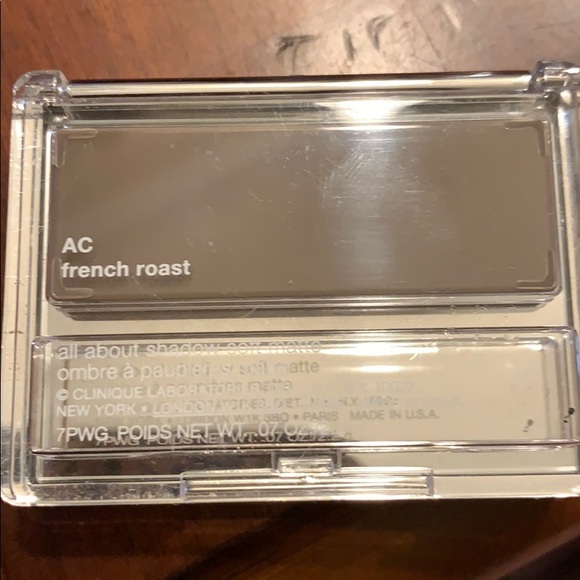 Clinique eyeshadow - Picture 5 of 5